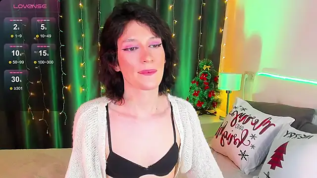 Snapshot of Kolette_Gray chatting on 12-05-24, 07:17 Kolette Gray online show from 12-05-24, 07:17