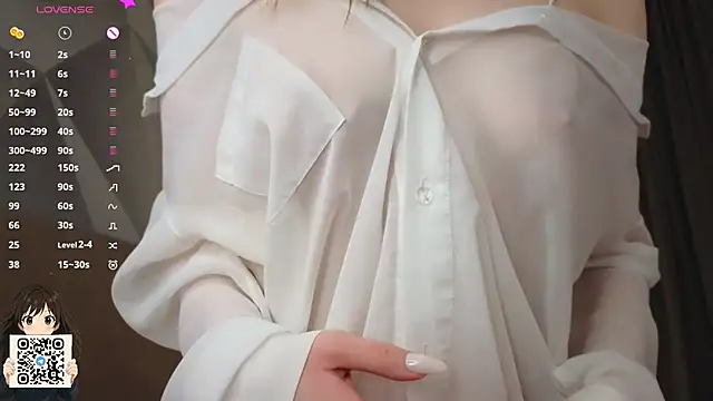 LoraDevon online show from 01-11-26, 04:23