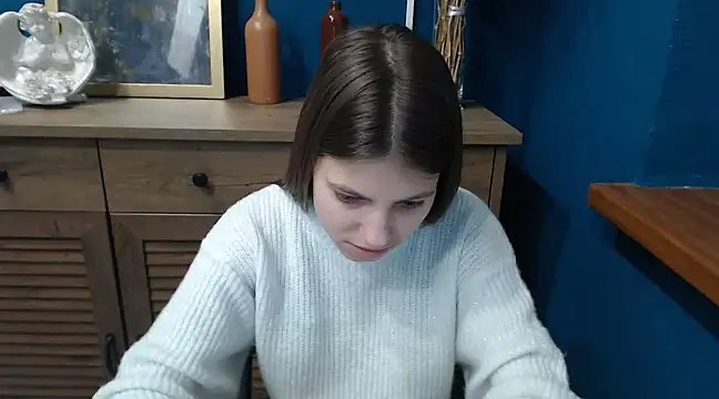 Snapshot of felicity_gold chatting on 12-13-24, 10:30 felicity gold online show from 12-13-24, 10:30