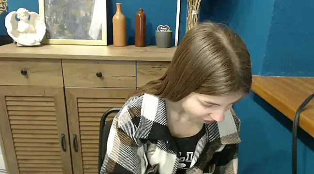 Snapshot of felicity_gold chatting on 12-21-24, 07:56 felicity gold online show from 12-21-24, 07:56