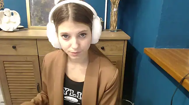 Snapshot of felicity_gold chatting on 01-14-25, 01:38 felicity gold online show from 01-14-25, 01:38