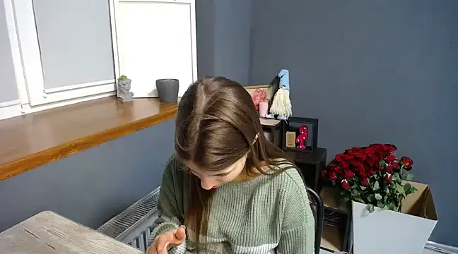 Snapshot of felicity_gold chatting on 02-20-25, 07:45 felicity gold online show from 02-20-25, 07:45