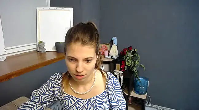 Snapshot of felicity_gold chatting on 03-03-25, 10:28 felicity gold online show from 03-03-25, 10:28