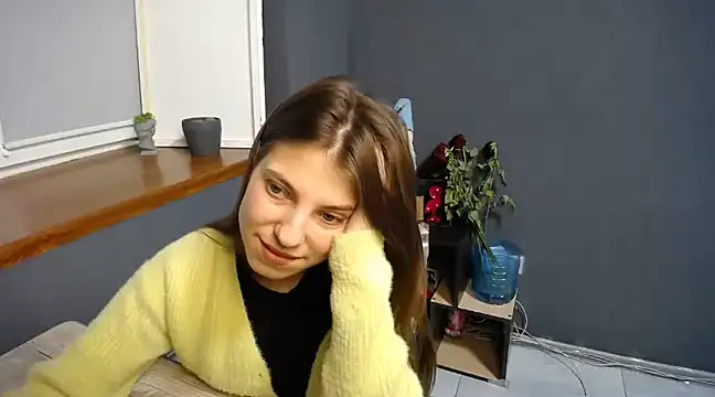 Snapshot of felicity_gold chatting on 03-06-25, 10:52 felicity gold online show from 03-06-25, 10:52