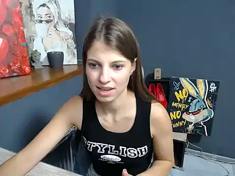 Snapshot of felicity_gold chatting on 09-09-25, 06:24 felicity gold online show from 09-09-25, 06:24