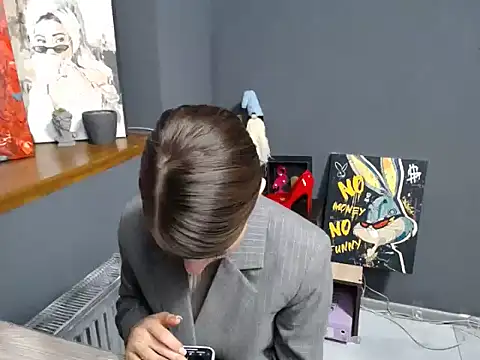 Snapshot of felicity_gold chatting on 10-22-25, 06:24 felicity gold online show from 10-22-25, 06:24