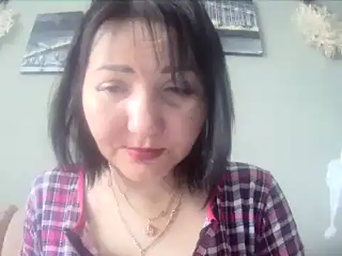 ClaireSunset online show from 03-04-25, 11:40