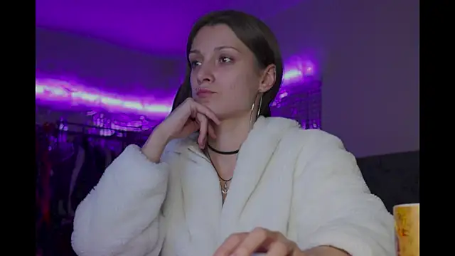 Kathleen Meow online show from 09-26-25, 08:46