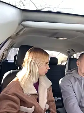 Snapshot of DonorDi chatting on 02-16-25, 12:43 DonorDi online show from 02-16-25, 12:43