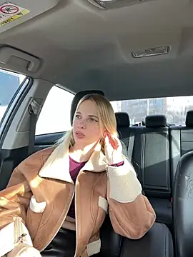 Snapshot of DonorDi chatting on 03-06-25, 01:46 DonorDi online show from 03-06-25, 01:46