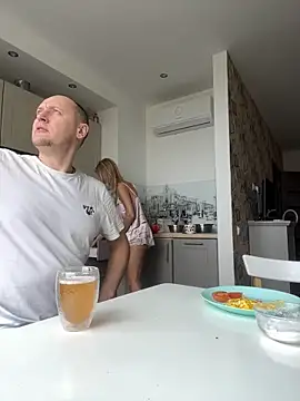 Snapshot of DonorDi chatting on 02-12-26, 09:15 DonorDi online show from 02-12-26, 09:15