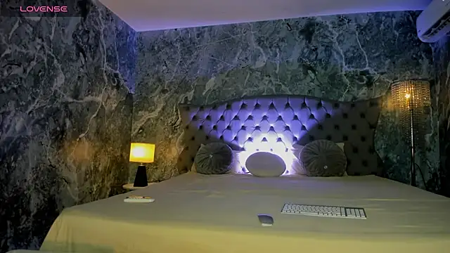 Belliinda 21 online show from 10-11-25, 08:18