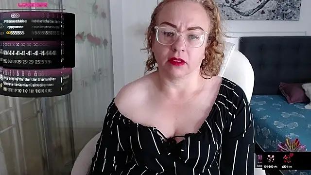 Snapshot of Tania_Goddess_ chatting on 12-20-24, 12:16 Tania Goddess online show from 12-20-24, 12:16