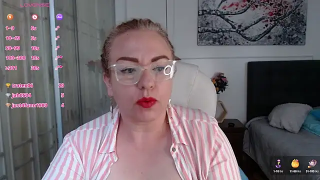 Snapshot of Tania_Goddess_ chatting on 01-06-25, 07:13 Tania Goddess online show from 01-06-25, 07:13