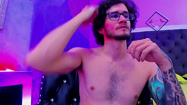 Loggan donnelly online show from 12-13-24, 12:20