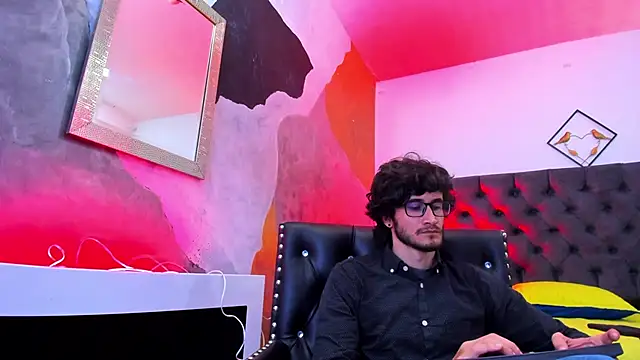 Loggan donnelly online show from 12-14-24, 09:35