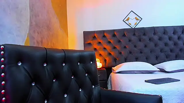 Loggan donnelly online show from 12-22-24, 08:36