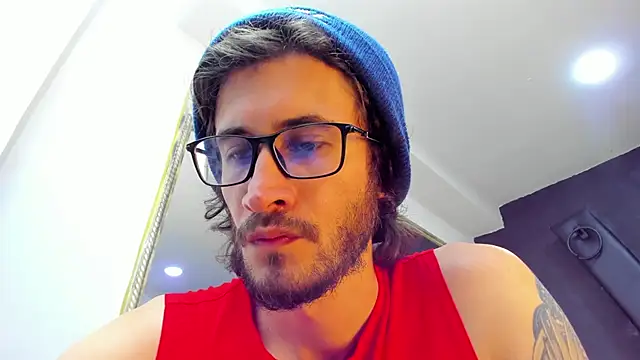 Loggan donnelly online show from 03-17-25, 11:21