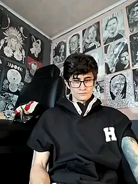 Loggan donnelly online show from 02-05-26, 07:29