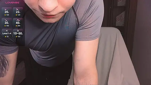 handsome guy01 online show from 02-14-25, 10:58