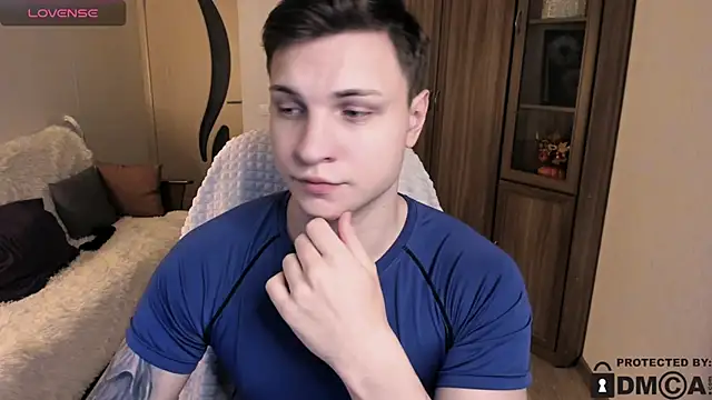 handsome guy01 online show from 11-19-25, 11:27