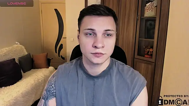 handsome guy01 online show from 11-22-25, 03:16