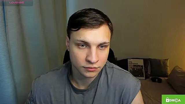 handsome guy01 online show from 02-22-26, 09:41