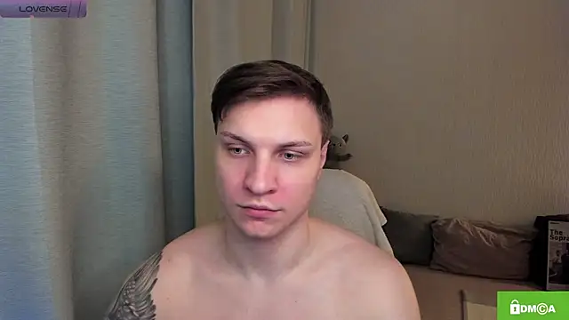handsome guy01 online show from 06-16-26, 12:24