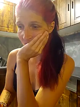 Snapshot of Lenchen_ chatting on 05-23-26, 07:29 Lenchen online show from 05-23-26, 07:29