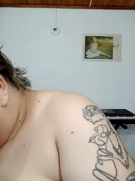 Snapshot of amalia_love chatting on 01-16-25, 10:02 amalia love online show from 01-16-25, 10:02