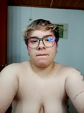 amalia love online show from 01-18-26, 04:33