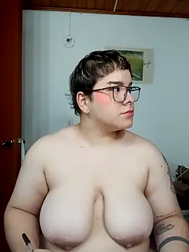 amalia love online show from 02-12-26, 04:07