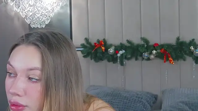 Snapshot of ViolaFlirt chatting on 01-10-25, 04:12 ViolaFlirt online show from 01-10-25, 04:12