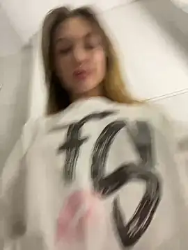 Snapshot of ViolaFlirt chatting on 02-11-25, 05:29 ViolaFlirt online show from 02-11-25, 05:29