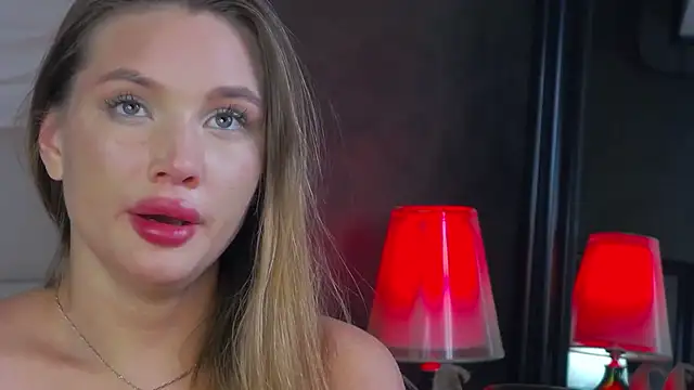 Snapshot of ViolaFlirt chatting on 02-20-25, 04:18 ViolaFlirt online show from 02-20-25, 04:18