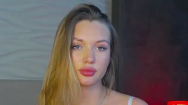 Snapshot of ViolaFlirt chatting on 02-20-25, 10:37 ViolaFlirt online show from 02-20-25, 10:37