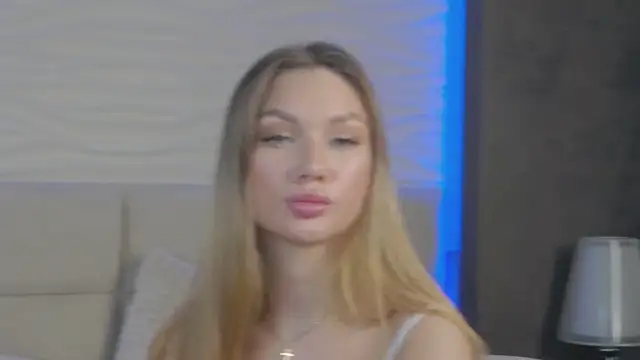 Snapshot of ViolaFlirt chatting on 03-06-25, 09:47 ViolaFlirt online show from 03-06-25, 09:47