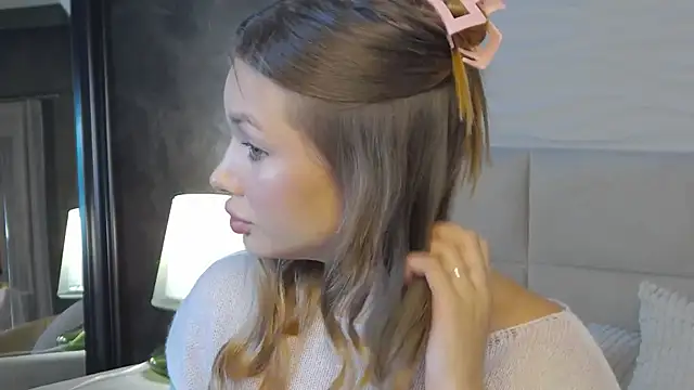 Snapshot of ViolaFlirt chatting on 03-22-25, 04:24 ViolaFlirt online show from 03-22-25, 04:24