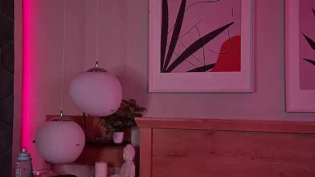 Snapshot of ViolaFlirt chatting on 09-11-25, 04:34 ViolaFlirt online show from 09-11-25, 04:34