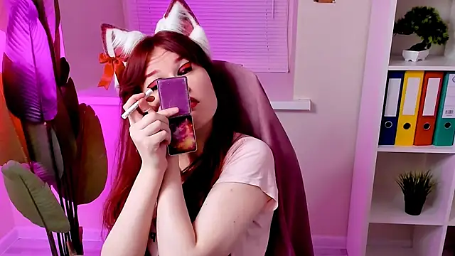 Snapshot of CarolGiggly chatting on 11-02-25, 11:56 CarolGiggly online show from 11-02-25, 11:56