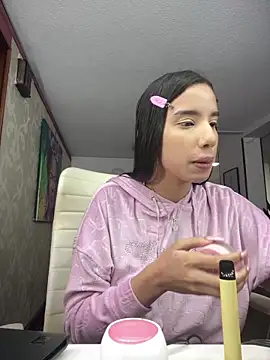 Praga Pink online show from 01-07-26, 12:57