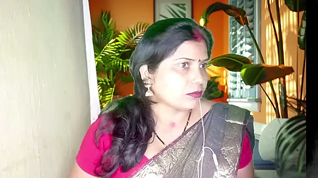 mamoni91 online show from 02-15-25, 05:17