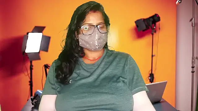 mamoni91 online show from 09-27-25, 03:33