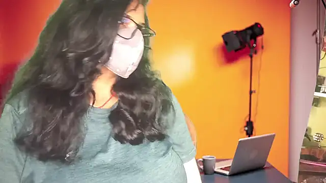 mamoni91 online show from 10-06-25, 03:37