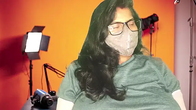 mamoni91 online show from 11-12-25, 03:07