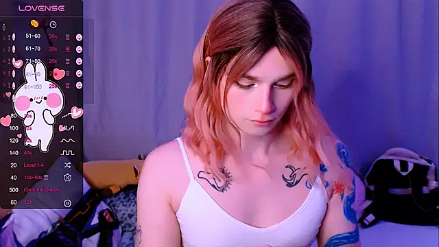 Alice Hells online show from 02-14-26, 06:54