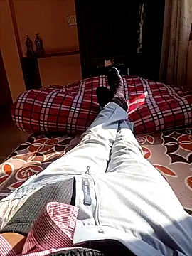 RRahullove69 online show from 12-17-25, 08:09