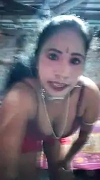 Hotty-dola online show from 12-23-24, 10:10