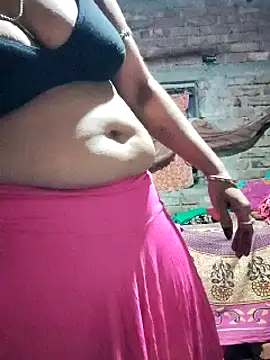 Hotty-dola online show from 12-24-24, 11:49