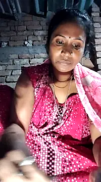Hotty-dola online show from 01-19-25, 05:18